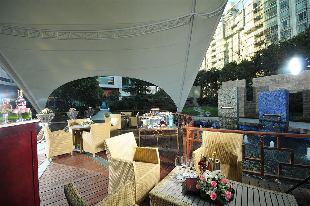 The Eton Hotel Shanghai Facilities photo